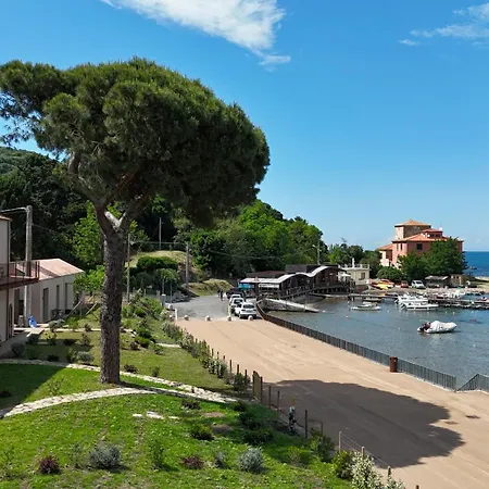 Porto Baratti Residence-2